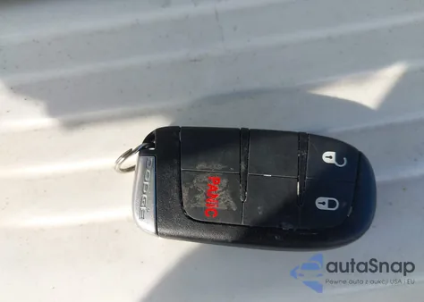 2013 Dodge Journey Sxt z USA, uszkodzony, nr VIN 3C4PDCBG0DT568160